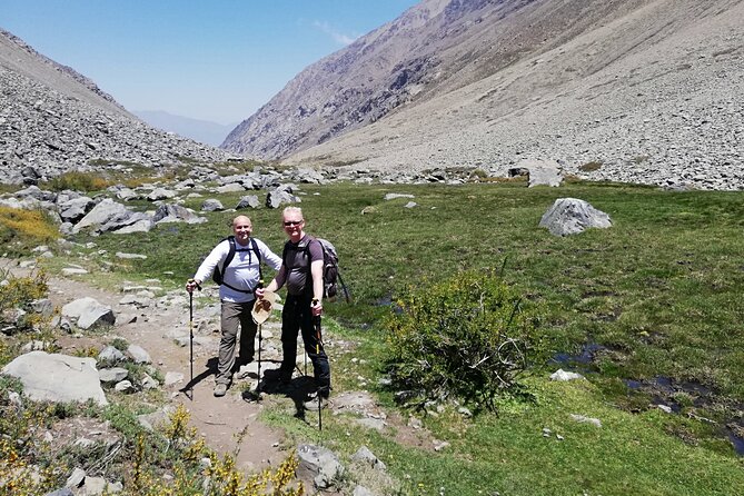 2-Day Private Hiking Tour to La Paloma Glacier - Lunch at La Paloma Glacier