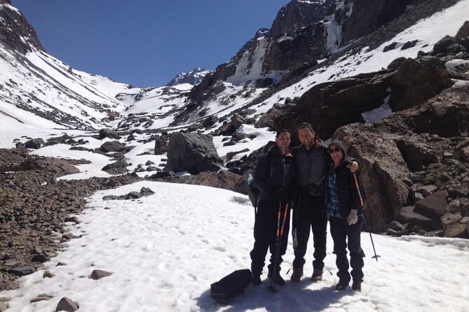 2-Day Private Hiking Tour to La Paloma Glacier - Who should book this hike?