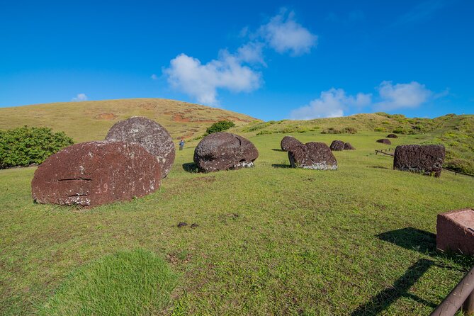 2-Day Private Tour Easter Island Highlights Complete Discovery - Tahai shows how an ancient village worked