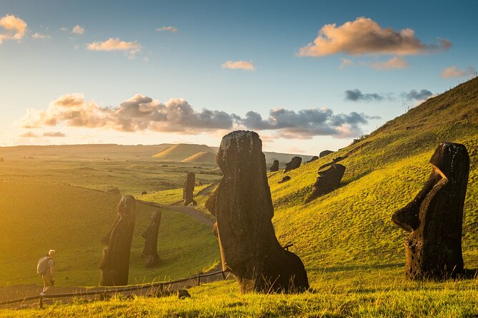 2 Day Small Group Tour in Moai Monuments and Historic Pathways - Key points to know before booking