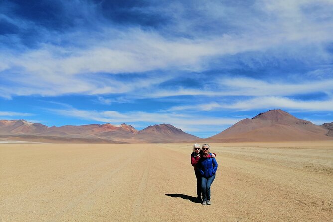 2-Day Tour to the Salar de Uyuni from San Pedro de Atacama by Bus - Why this route is useful for a short trip