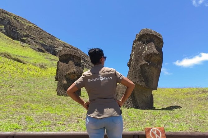 2 Days touring Rapa Nui Highlights in small groups - Ahu Te Pito Kura and the fallen Moai Paro