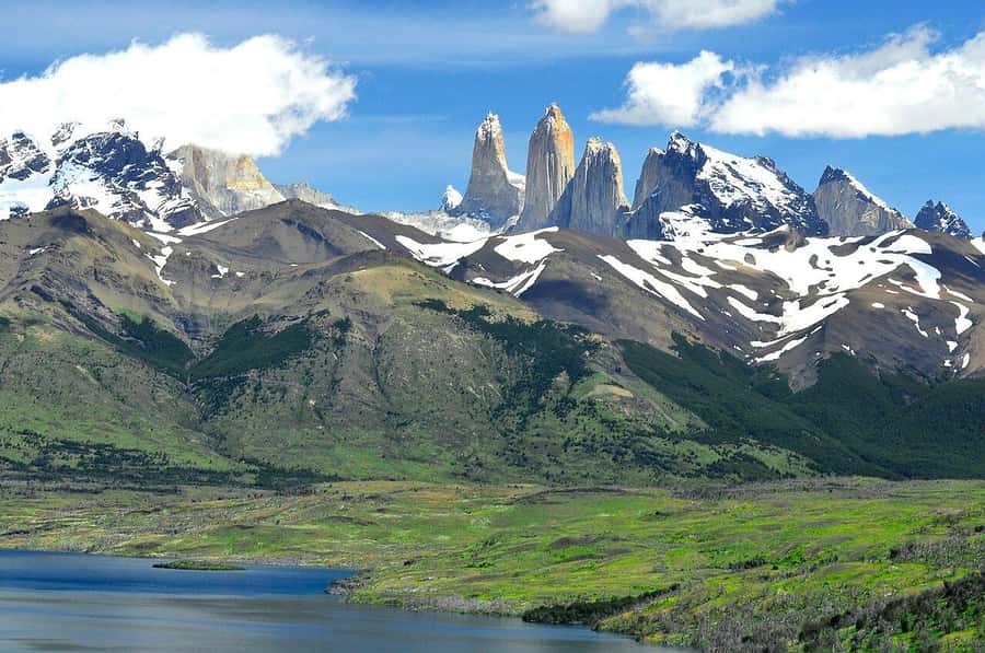 3 Days in Patagonia. Torres del Paine, Perito Moreno and Balmaceda Glacier. - Lakes Nordenskjöld and Pehoé, with a stop at Salto Grande