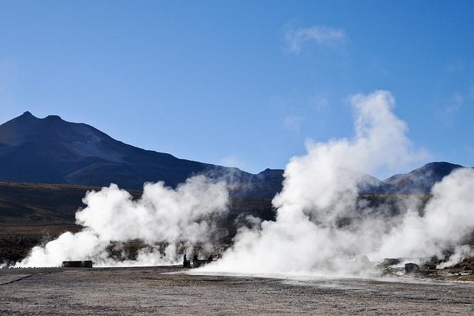 4-Day Best of Atacama: Moon Valley, Tatio Geysers and Altiplanic Lagoons - Day two: Toconao, Chaxa, and the high lagoons