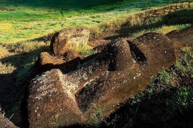 4-Day Easter Island Experience with Hotel, Tours & Dinner show - Arriving at Mataveri Airport with a flower welcome