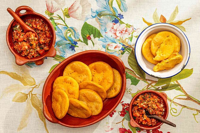 4h Cooking Class in Santiago with 8 Recipes & Bottomless Drinks - What the photos and recipe guide add