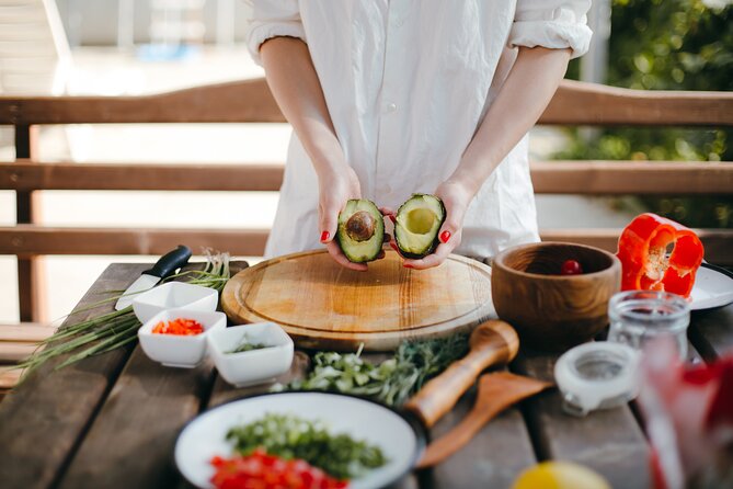 4h Cooking Class in Santiago with 8 Recipes & Bottomless Drinks - Who will enjoy it most