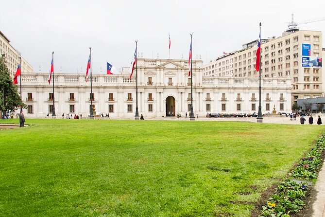 A City Tour Walking through the Unforgettable Santiago - Timing, comfort, and practical details