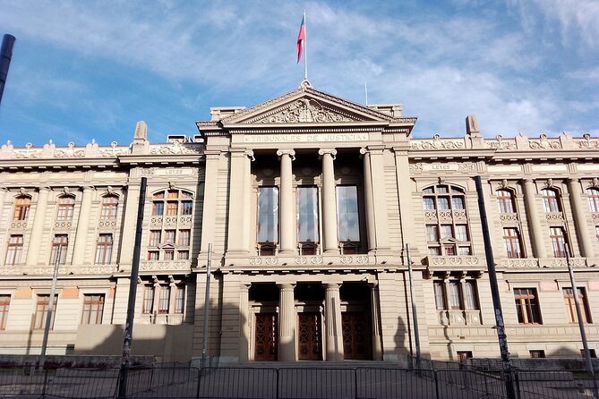 A Fabulous Walking tour by the Old Santiago of Chile - - Meeting President Salvador Allende at the starting point