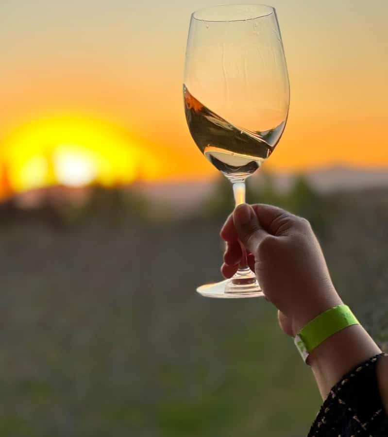 Alyan Family sunset winery - Language and communication tips