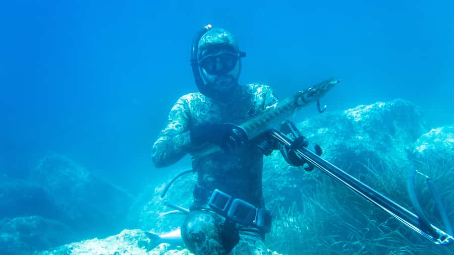 Ancestral fishing: Fishing with an experienced Rapa Nui - Two hours on the Pacific with traditional equipment
