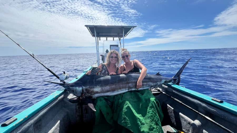 Ancestral fishing: Fishing with an experienced Rapa Nui - Equipment, clothing, and comfort