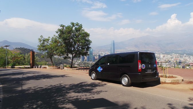 Arrival Transfer - Santiago International Airport to Hotel in Santiago - Leaving Arturo Merino Benítez Airport without the usual fuss