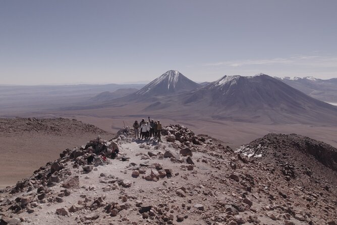 Ascent to the extinct Cerro Toco Volcano at 5600 meters high - Is $130 a fair price?