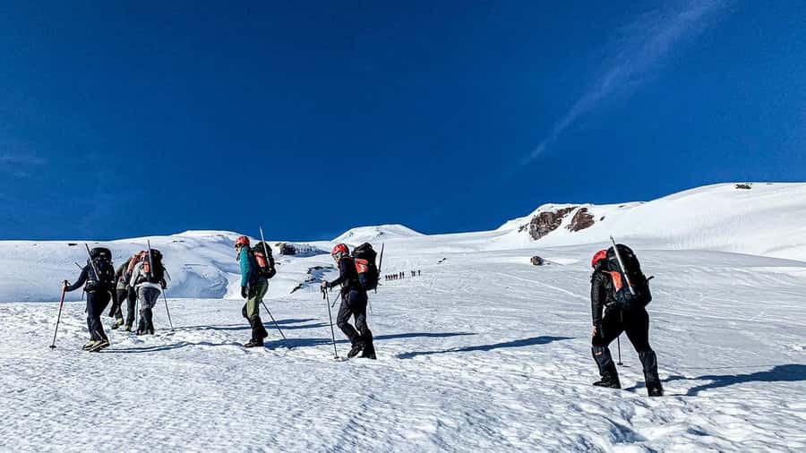 Ascent to Villarrica volcano 2,847masl, from Pucón - What you see near the active crater