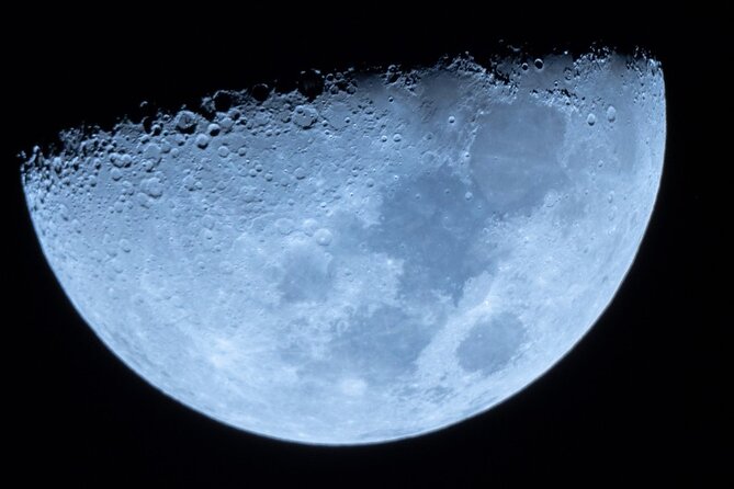 Astronomical Observation Tour in the Atacama Desert - A cocktail and snack beneath the stars