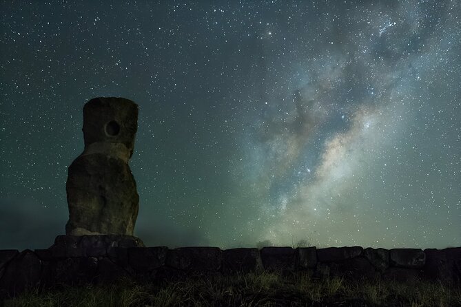 Astronomical Tour on Easter Island - Seeing stars through a professional telescope