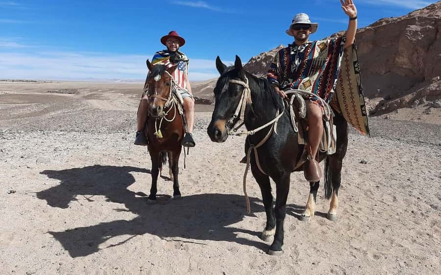 Atacama Desert: Horseback Adventure with Scenic Views - Choosing a horse and learning the basics