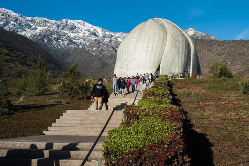 Bahá’í Temple, Winery and Lapis Lazuli + Private Transport - Private transport and tour pace