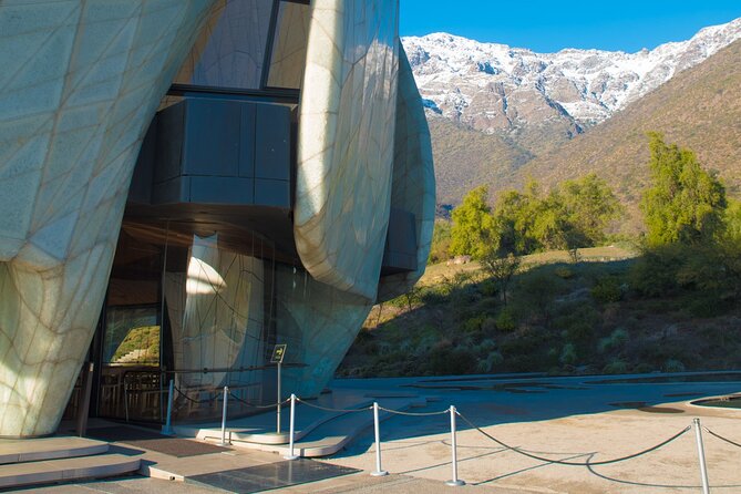 Bahá’í Temple, Winery & Tasting, Lapis Lazuli + Private Transport - Key points to know before booking