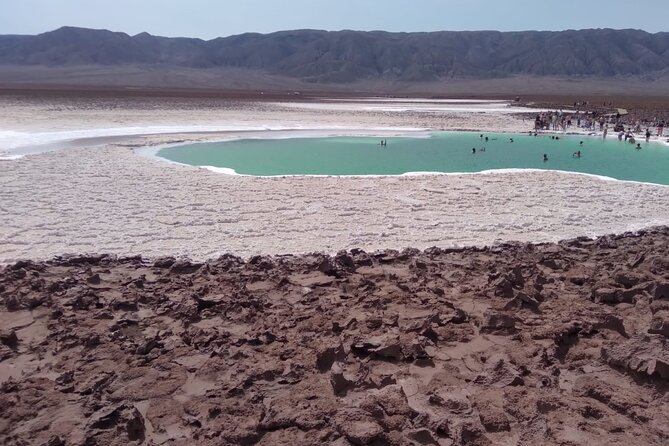Baltinache Hidden Lagoons in Atacama - The Cordillera de la Sal sets the tone
