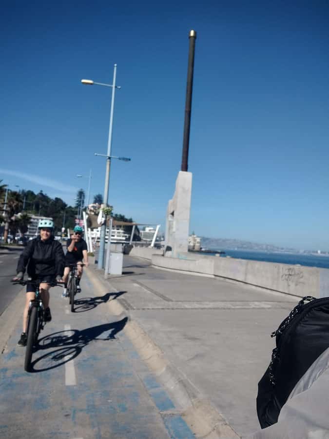 Bike ride along the coast of Viña del Mar or Valparaíso, you choose! - How the three-hour ride works