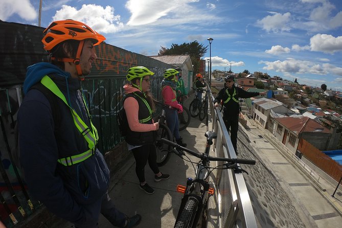 Bike Tour in Punta Arenas, 100% local tour. - The bicycles, equipment, and riding comfort