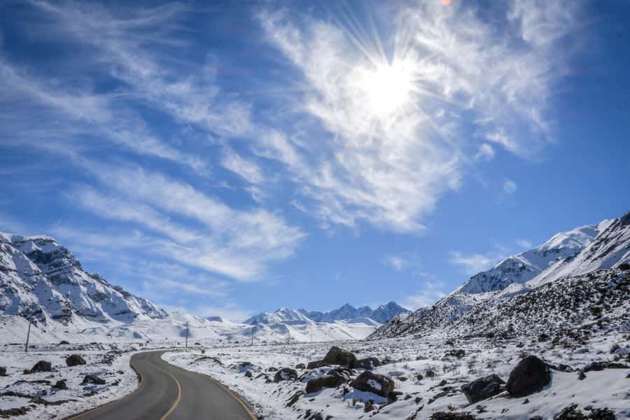 CAJON DEL MAIPO + EL YESO RESERVOIR + PICNIC TOUR - Leaving Santiago for Cajón del Maipo