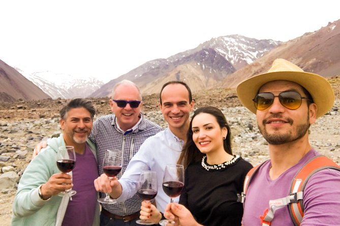 Cajon del Maipo - Embalse el Yeso LGBT+ - Leaving Santiago for Cajon del Maipo