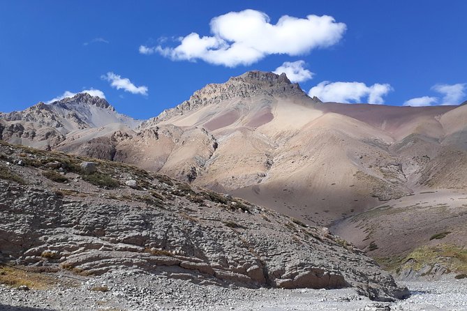 Cajon del Maipo - Embalse el Yeso LGBT+ - Why the LGBT+ format matters
