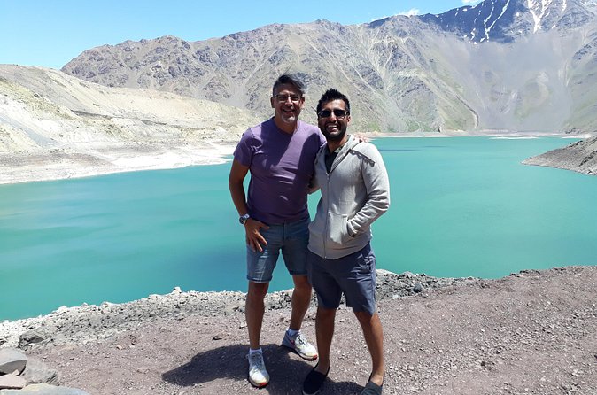 Cajon del Maipo - Embalse el Yeso LGBT+ - Guides, flexibility, and the road-trip feel