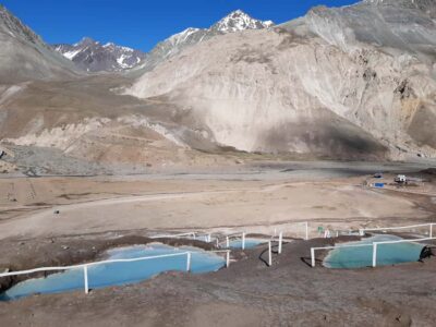 CAJON DEL MAIPO TOUR + TERMAS COLINA + EMBALSE EL YESO AND PICNIC