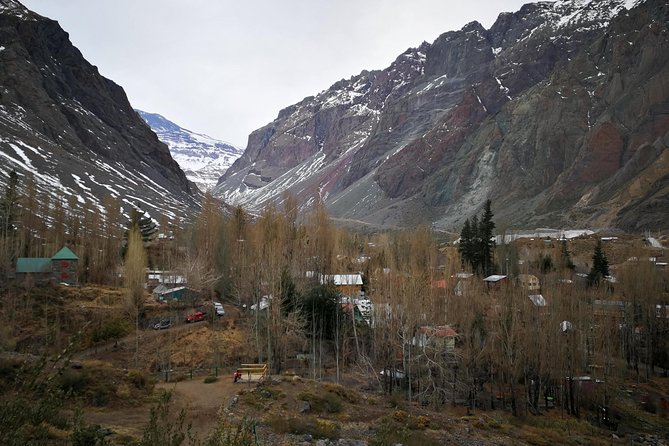 Cajón del Maipo, view of the volcano, small group waterfall - The picnic: wine, cheese, and a waterfall setting