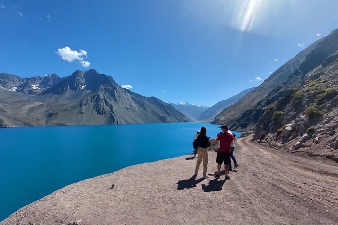 Cajón del Maipo Yeso Reservoir Shared Tour - Plaza de Armas: a short town stop