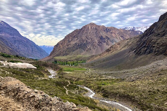 Cajon del Maipo - The early 6:30 am start and eight-hour format