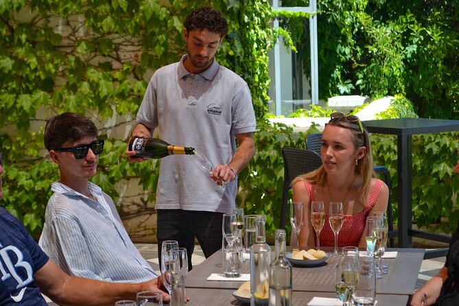 Casablanca world class wines, 4 vineyards & Tanino lunch stop - Who will enjoy this Casablanca tour most?
