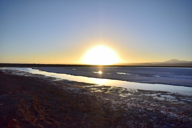 Cejar Eyes of the Salt Lake and Tebenquiche Lake Tour - Who should book this Atacama experience?