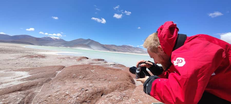 Chile: Tour Red stones + Altiplanic Lagoons + Laguna Chaxa - Miscanti and Meñiques show the high Andes at full scale