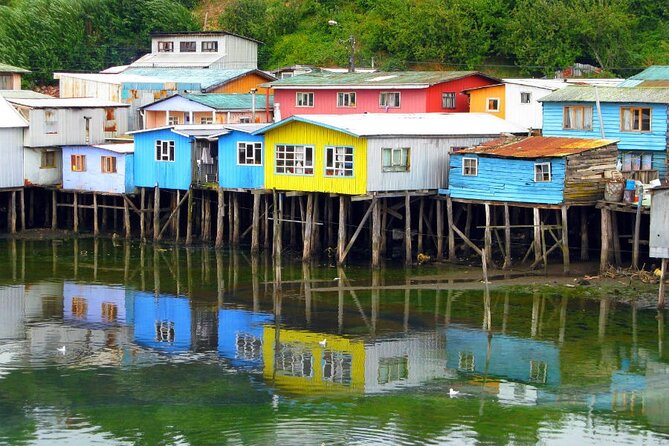 Chiloé Island Full Day Experience Castro, Ancud, Dalcahue & Lunch - Dalcahue and the search for local crafts