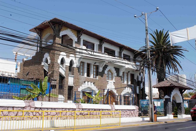 City tour of Iquique with navigation to the Esmeralda buoy - One useful hour at Mercado Central Centenario
