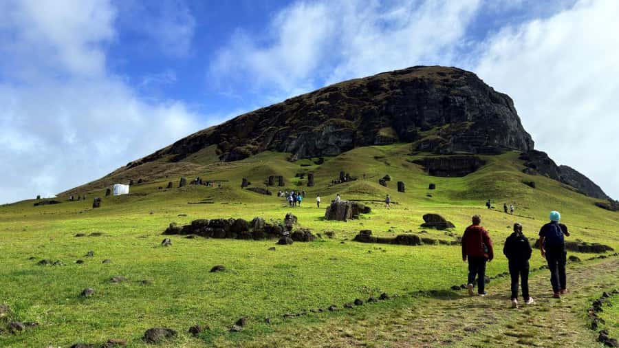 Easter Island: Full-Day Tour to Anakena - Anakena Beach Brings a Welcome Change of Pace