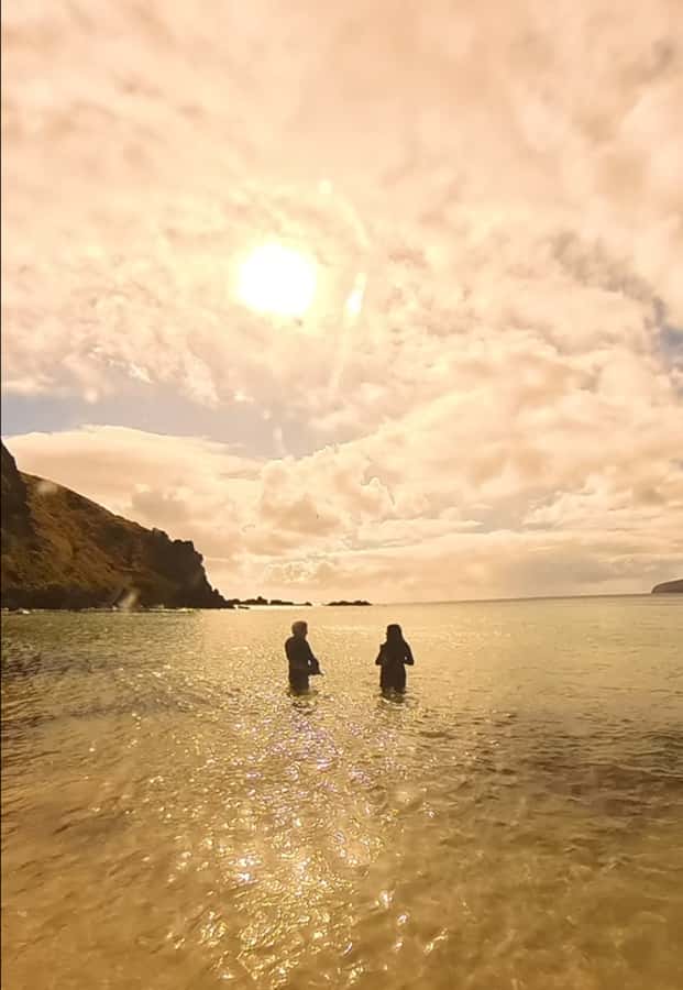 Easter island: Snorqueling tour on coral reefs - Ovahe Beach and the importance of the chosen site