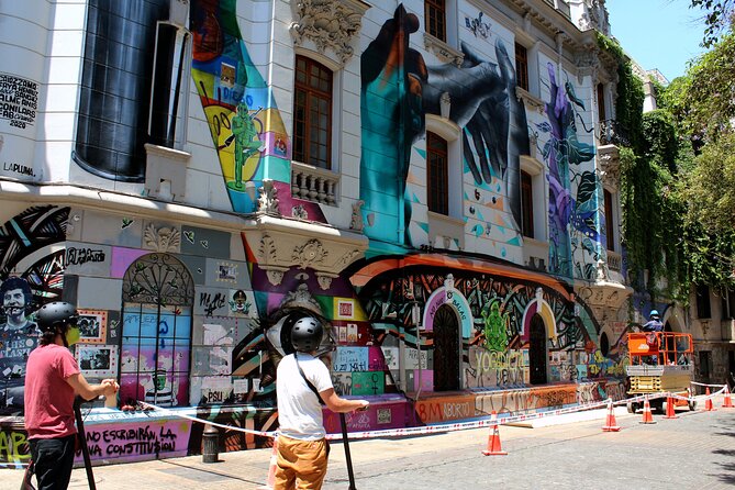 Electric Scooter City Tour ~ Discover Downtown - Santiago - How Daniel shapes the experience