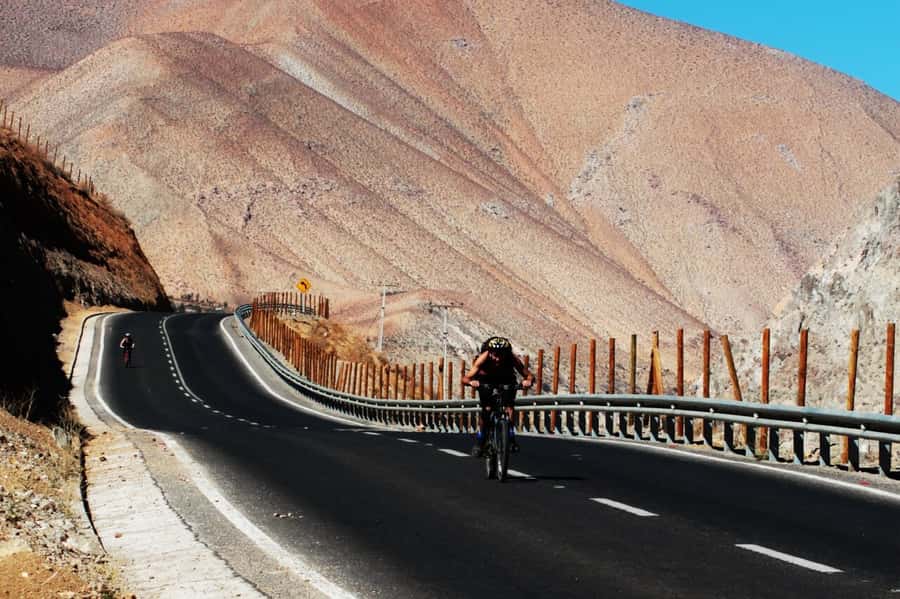 Elqui Valley: Bike Tour - Starting in Pisco Elqui and Riding Toward the Valley Floor