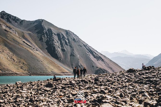 Embalse el Yeso and Termas del Plomo in semi-private 4x4 - The 7:00 a.m. start and the ride into Cajón del Maipo