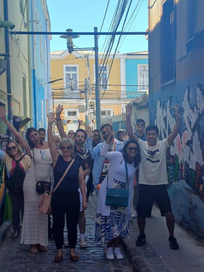 Exclusive Coastal Tour: Valparaíso, Viña del Mar & Reñaca - Valparaíso’s hills, murals, and steep streets