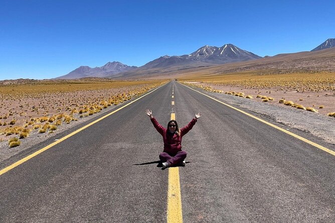 Expedition to Ruta de los Salares + Culinary Delights - Vegas de Quepiaco: a green pause in the desert