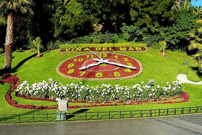 Famous Viña del Mar! Premium Walking Tour with a Native Guide - The Flower Clock and a local tradition