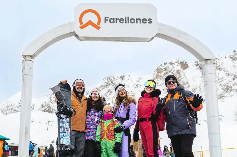 Farellones Park Tour: Snow Adventures - Leaving Santiago for the Farellones mountains