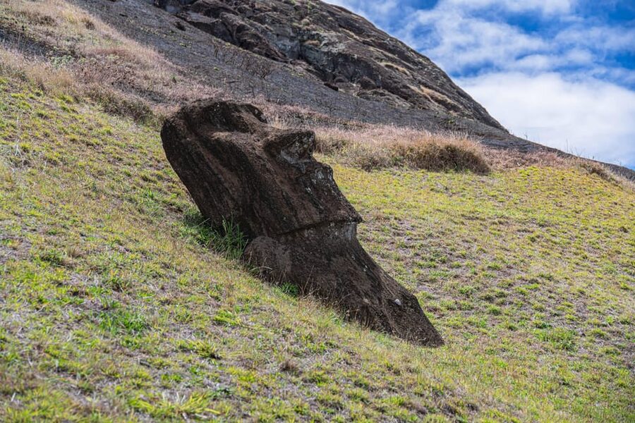 From Hanga Roa: Rapa Nui Culture Sightseeing Tour - Akahanga, legends, and a rougher sense of place